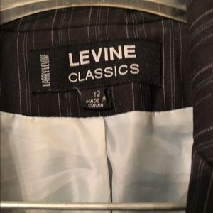 Levine Classic by Larry Levine, 3 piece  suit,  size 12